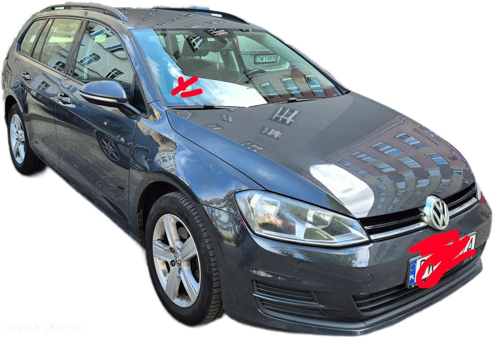 Volkswagen Golf - 1