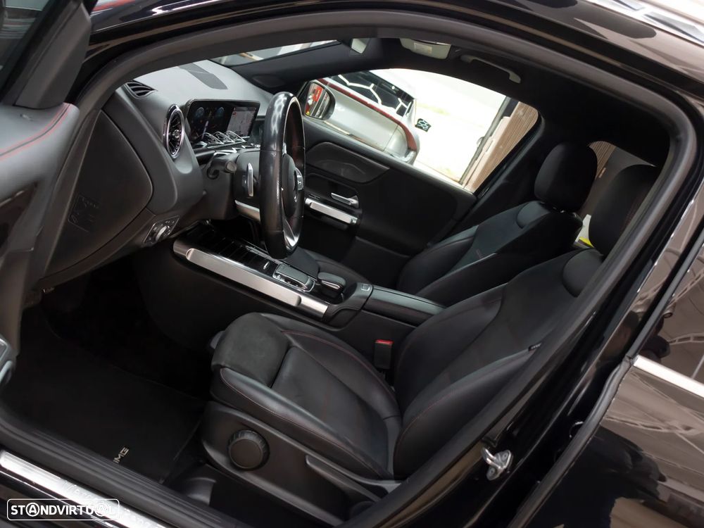 Mercedes-Benz GLB 180 d AMG Line - 16