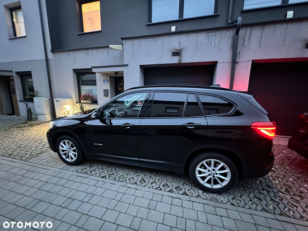BMW X1 xDrive20i - 2