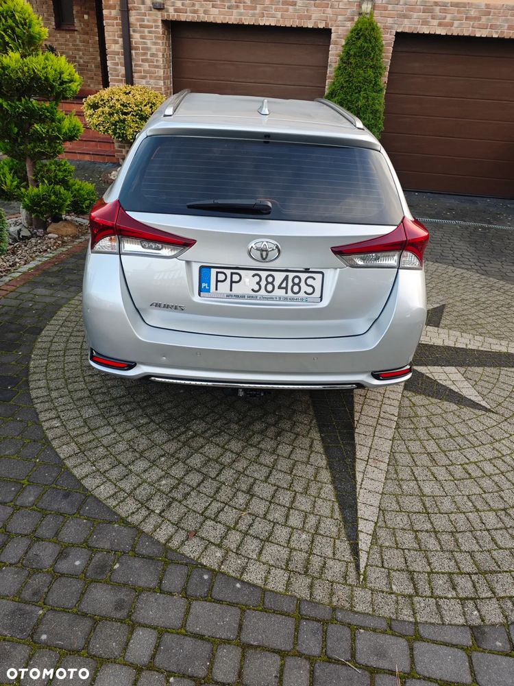 Toyota Auris 1.6 Dynamic - 6