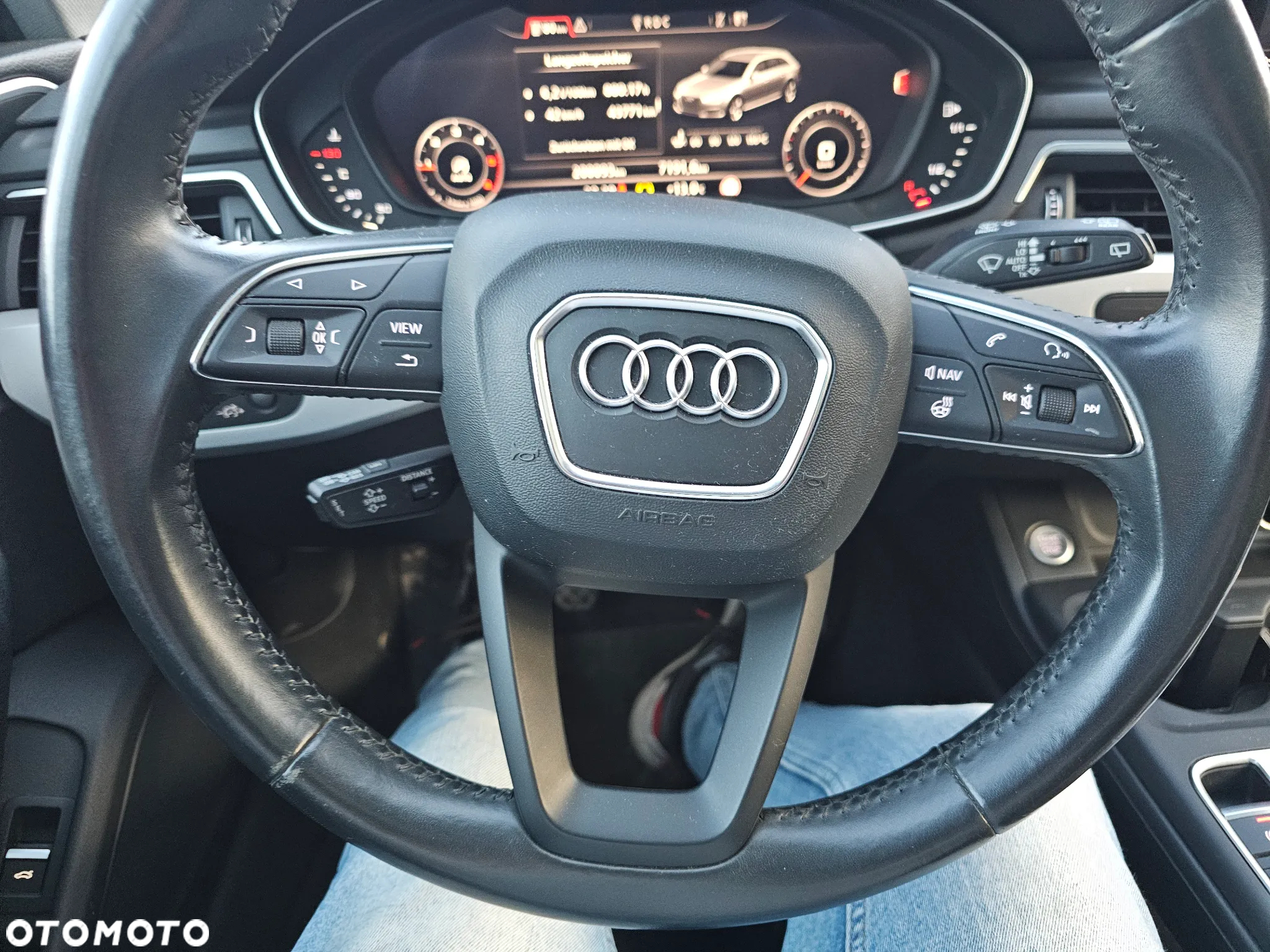 Audi A4 Avant 2.0 TDI quattro sport - 12