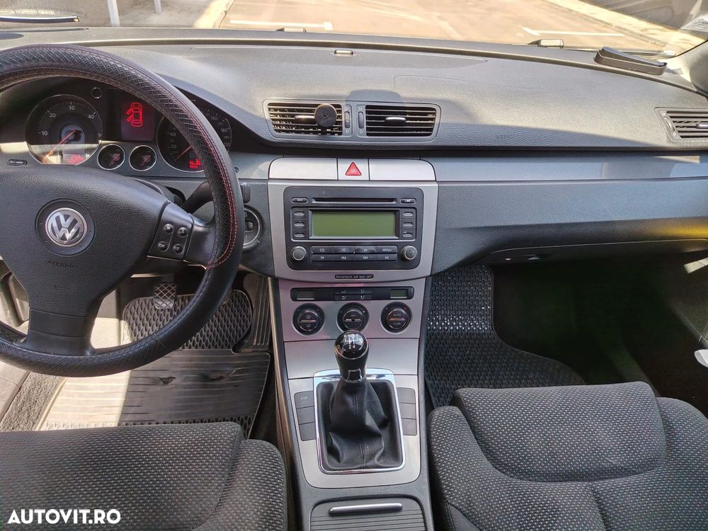 Volkswagen Passat 1.9TDI Comfortline - 12