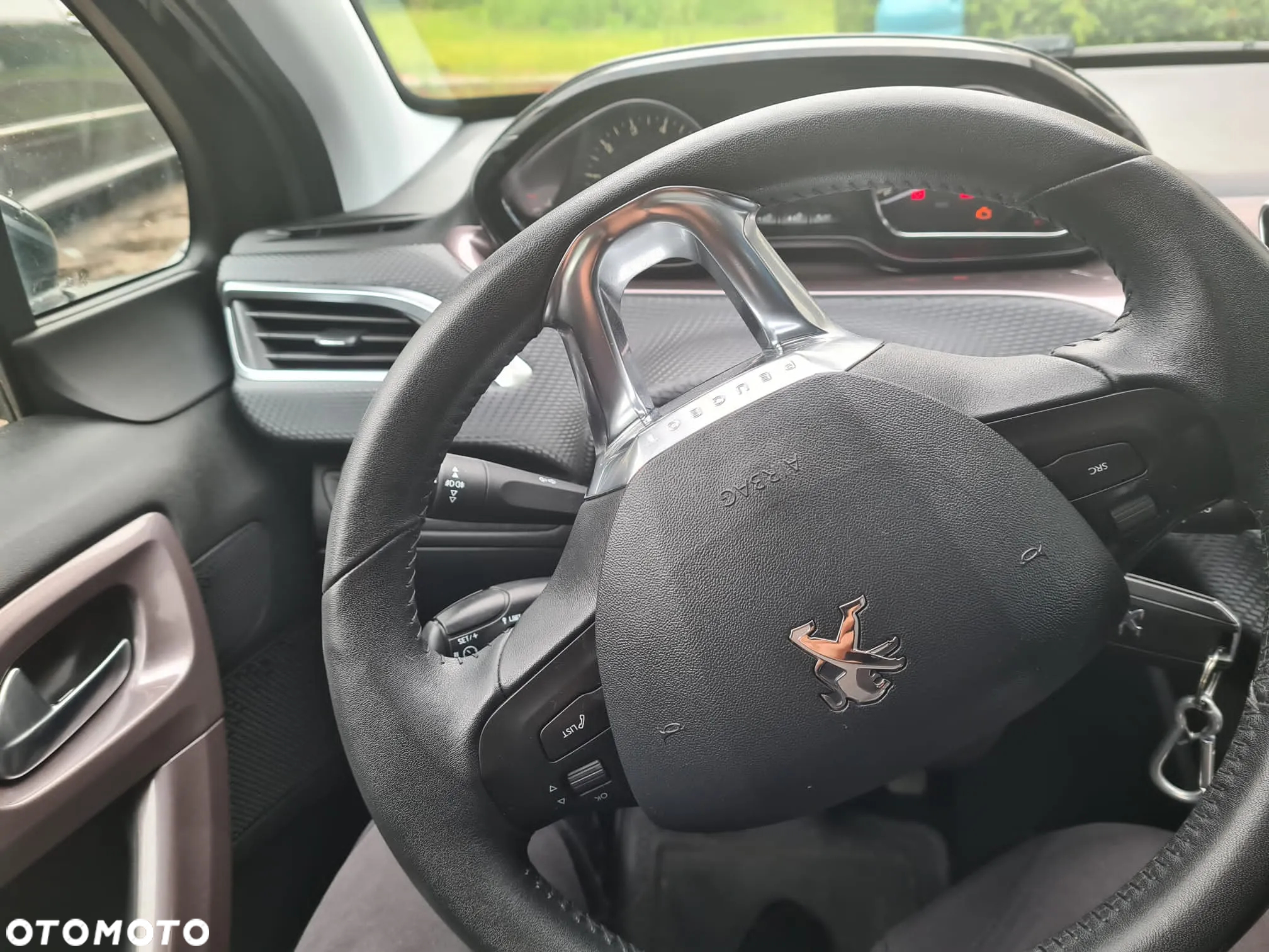 Peugeot 2008 1.6 VTi Active - 8