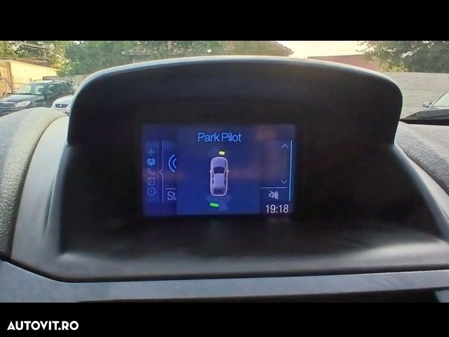 Ford Fiesta 1.5 TDCi ACTIVE - 7