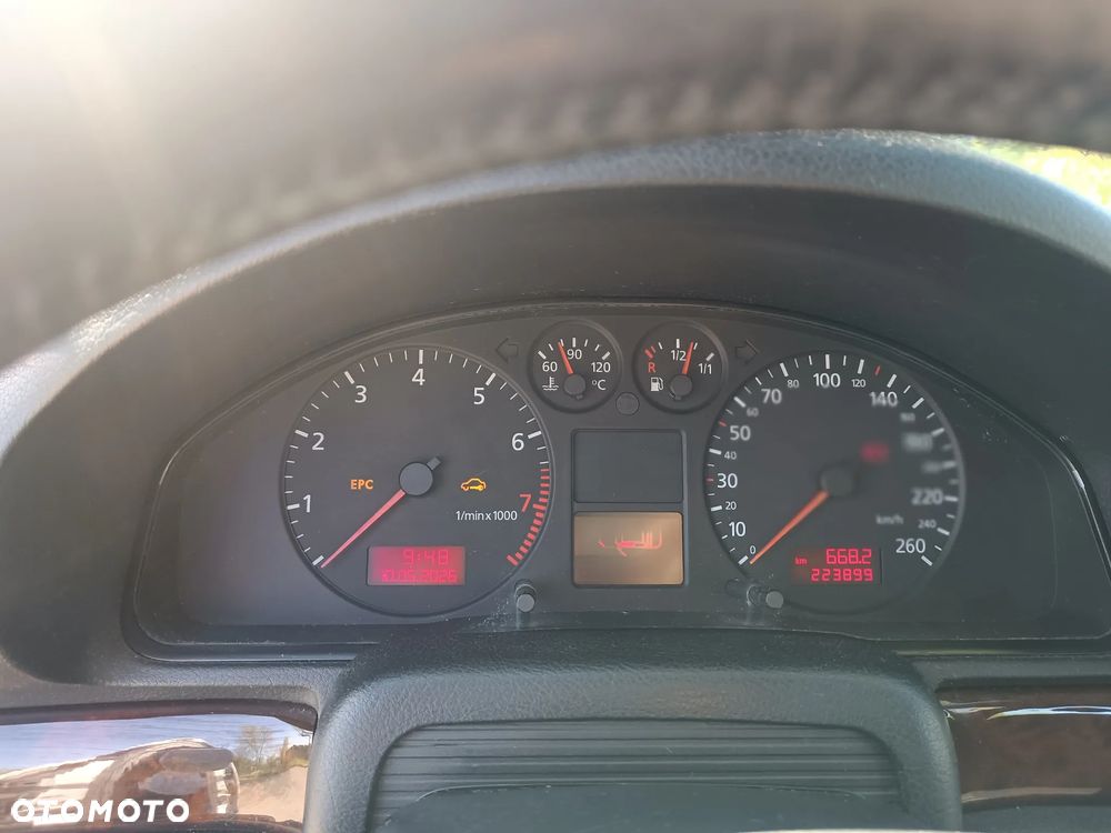Audi A4 Avant 1.8 - 15
