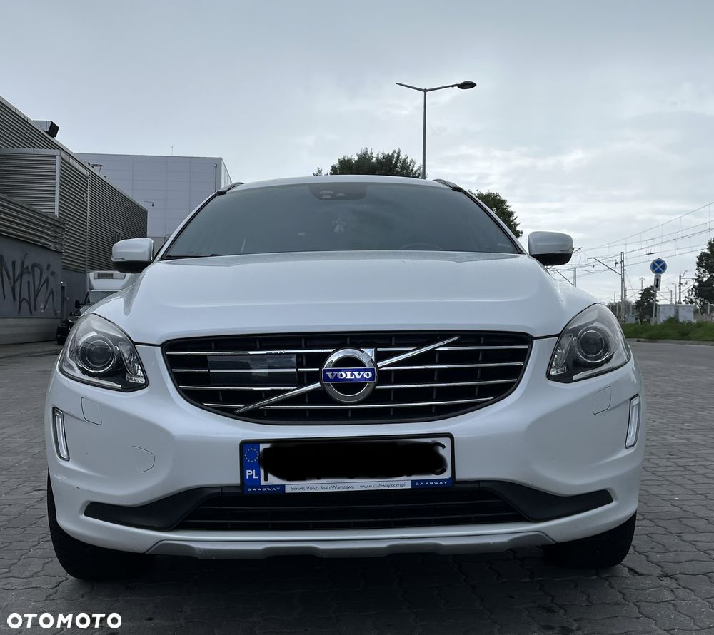 Volvo XC 60 D4 Drive-E Ocean Race - 8