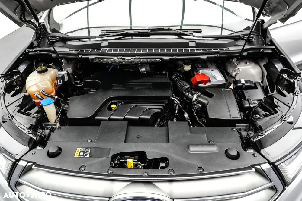 Ford Edge 2.0 TDCi Powershift Titanium - 27