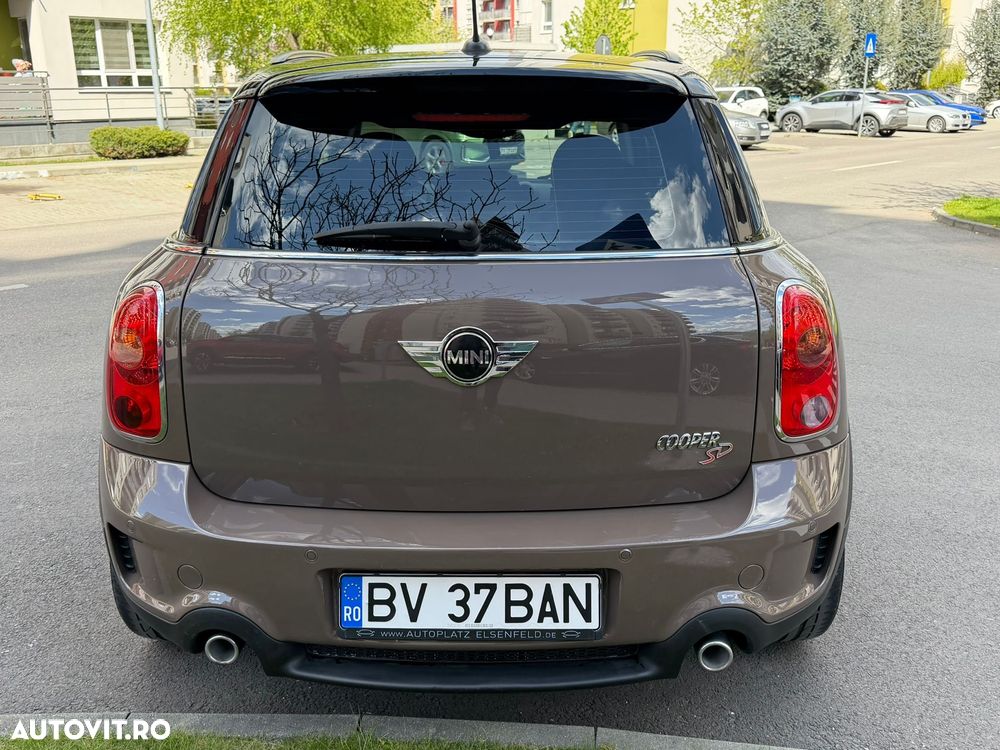 Mini Countryman - 8