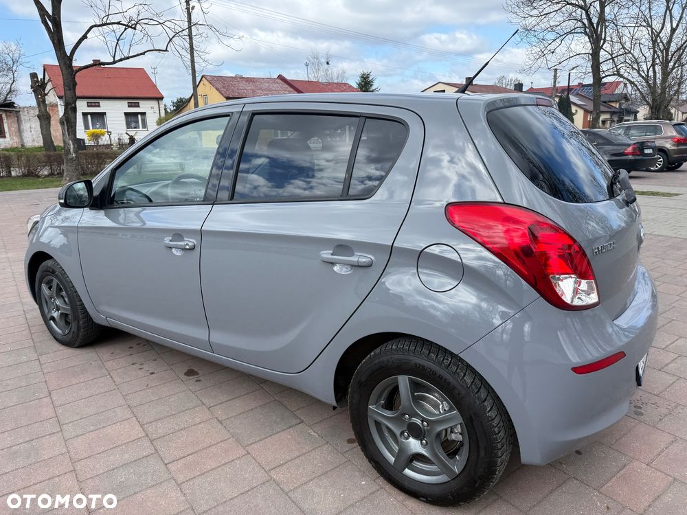 Hyundai i20 1.25 Wersja Jubileuszowa - 25