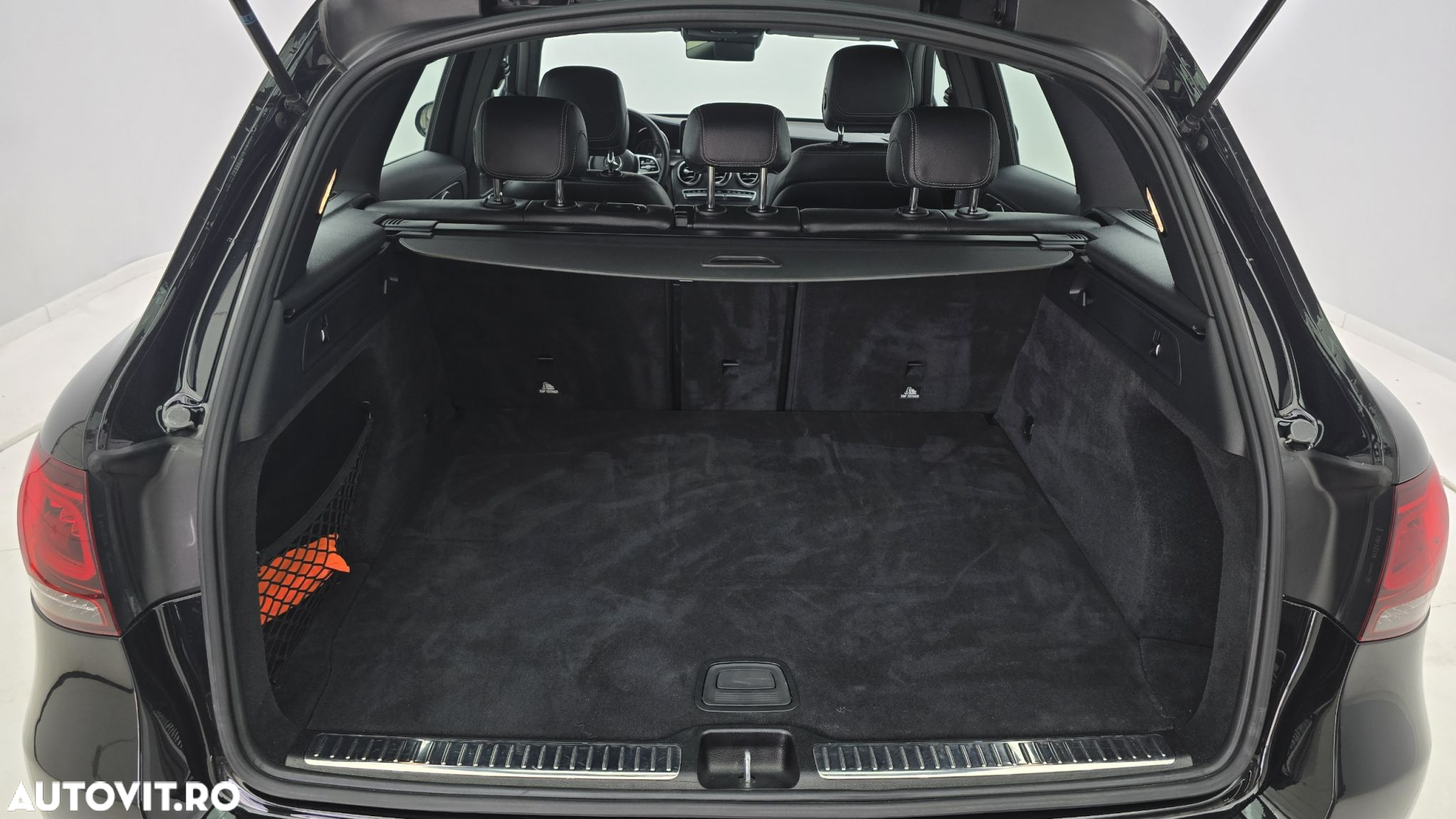 Mercedes-Benz GLC 220 d 4MATIC - 25