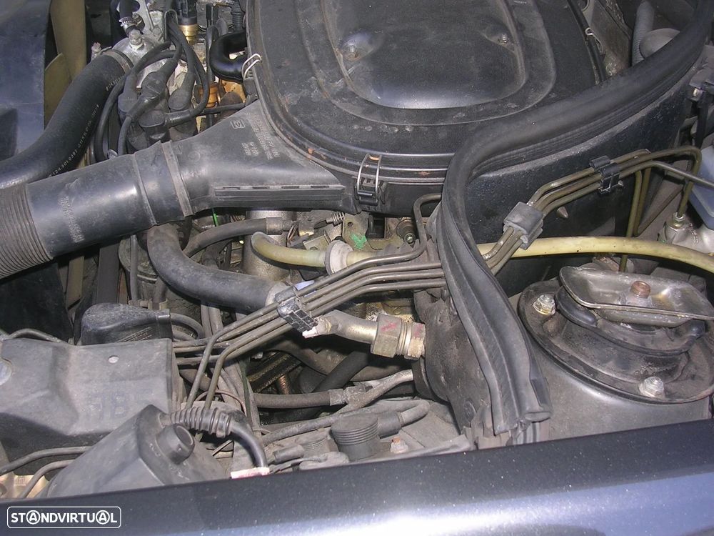 Mercedes-Benz W124 (1984-1997) 200 CE - 21