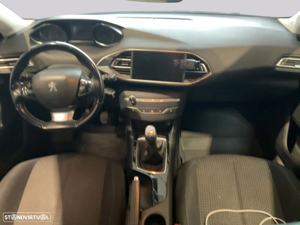 Peugeot 308 SW 1.2 PureTech Style - 5