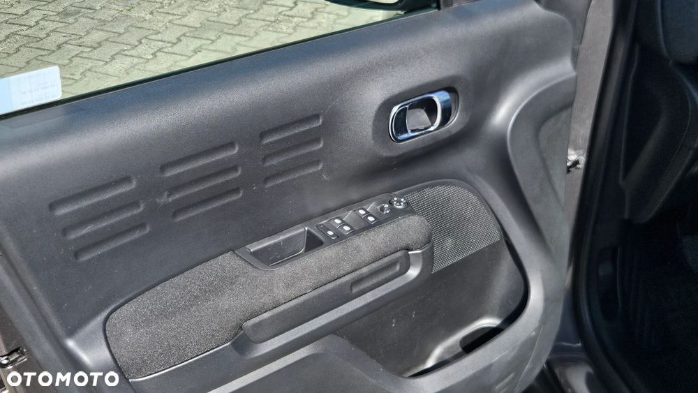 Citroën C3 Aircross 1.2 PureTech Plus S&S - 16