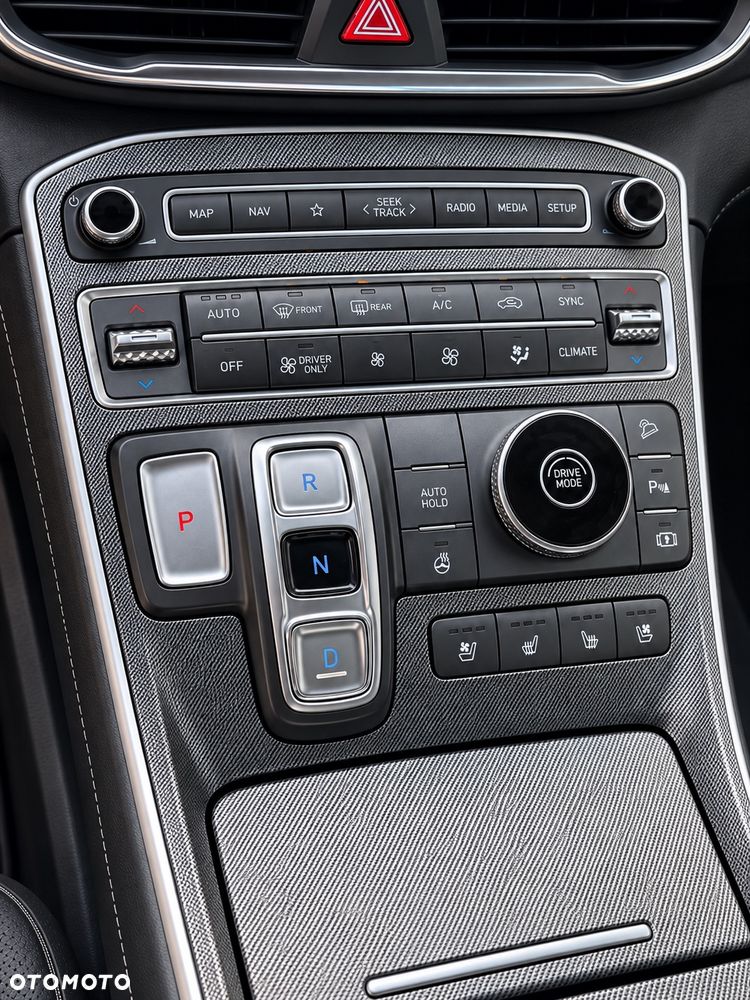 Hyundai Santa Fe 2021 photo 4