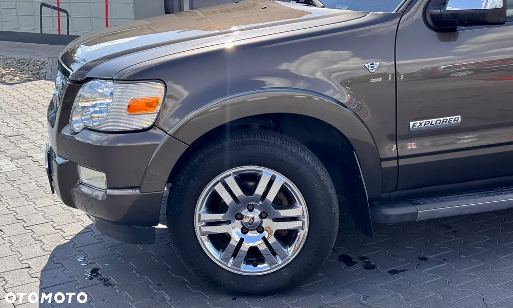 Ford Explorer 4.6 4WD - 7