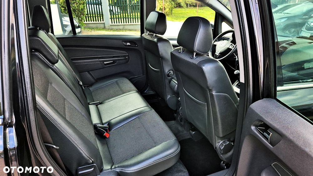 Opel Zafira 2010