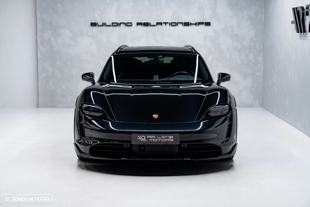 Porsche Taycan Cross Turismo 4S - 5