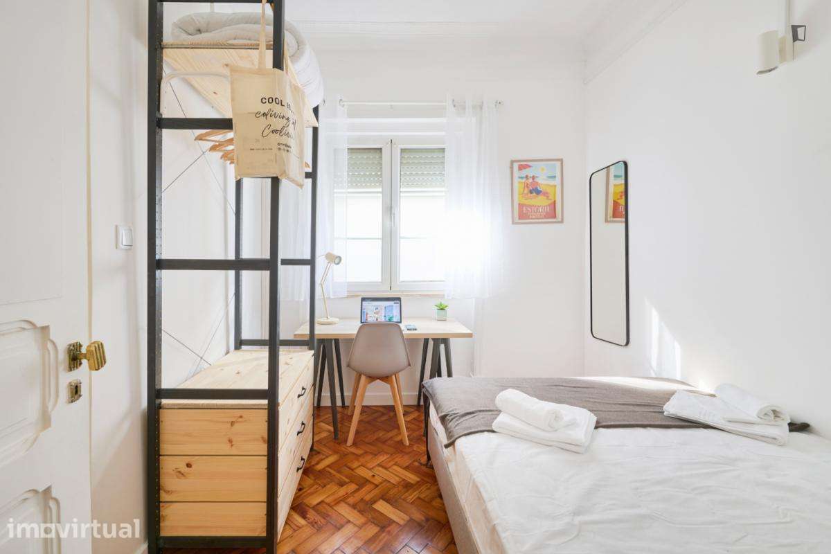 Quarto - localizado em Rato Lisbon - Grande imagem: 2/43