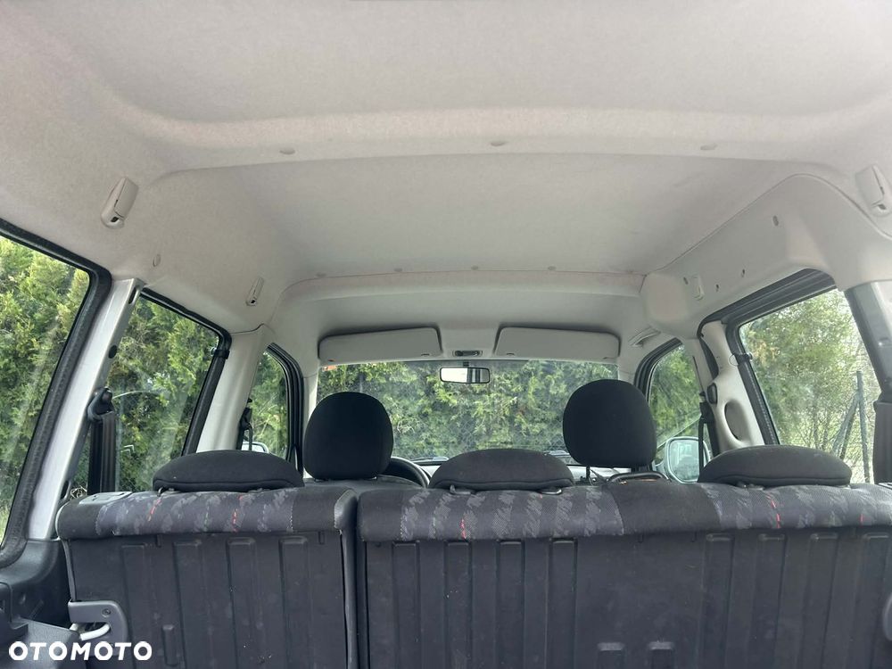 Citroën Berlingo 1.4i First - 20