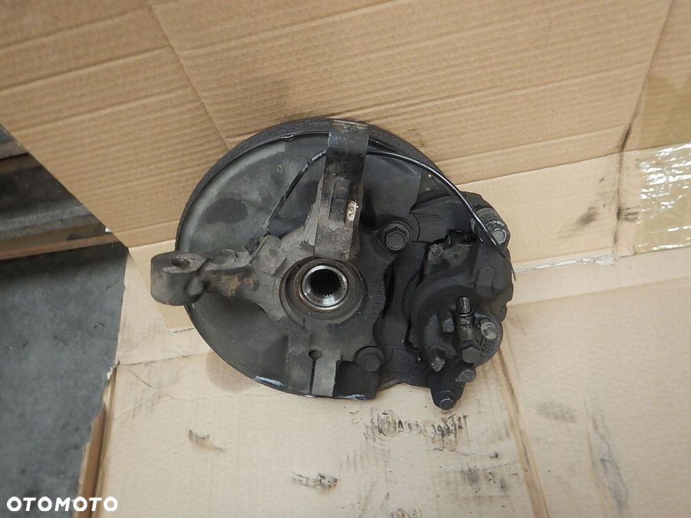 zwrotnica piasta lewa przód jeep compass i 2.0 crd - 6
