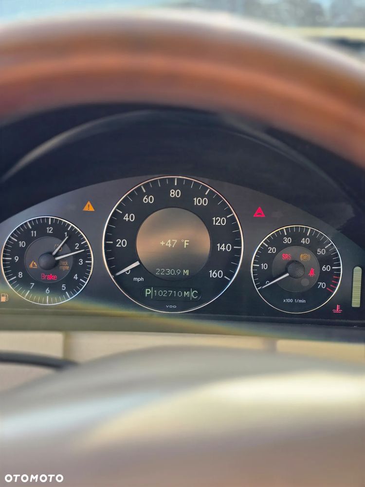 Mercedes-Benz CLK - 13