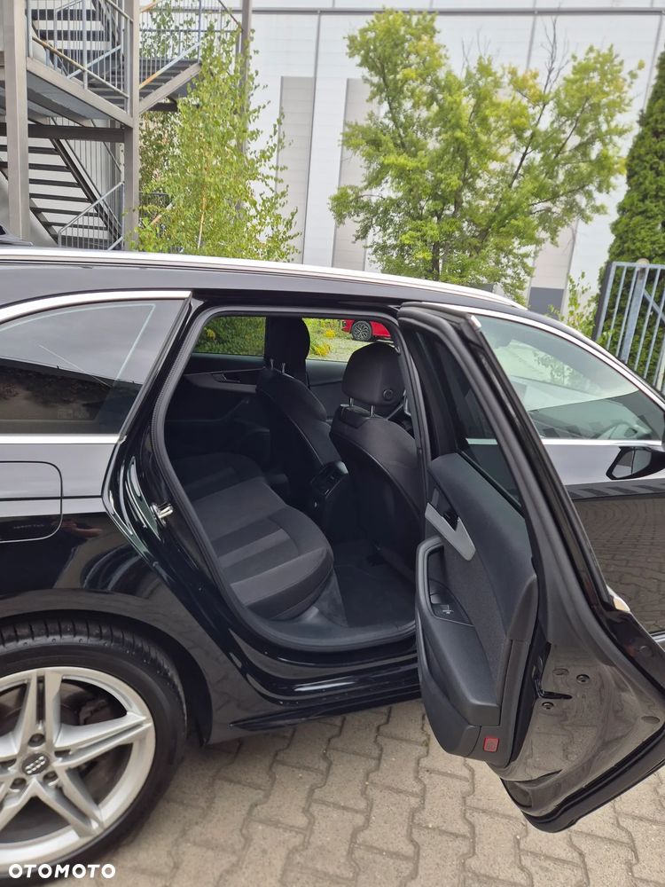 Audi A4 Avant - 13