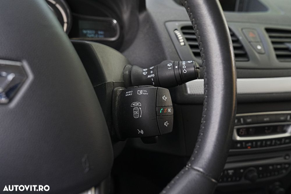 Renault Megane dCi 130 FAP Luxe - 21