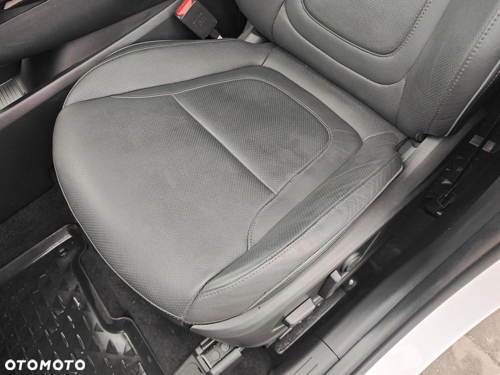 Hyundai Tucson 1.6 T-GDi 48V Platinum 2WD DCT - 12