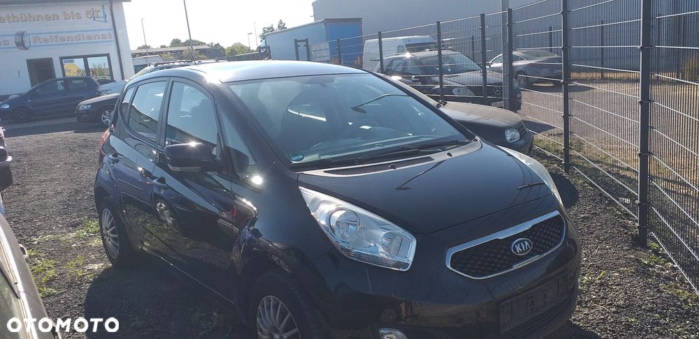 Kia Venga 1.4 CVVT ISG Dream Team Edition - 1
