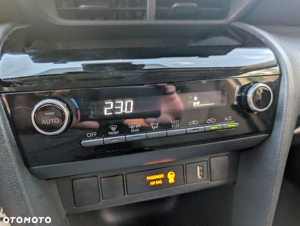 Toyota Yaris Cross - 11