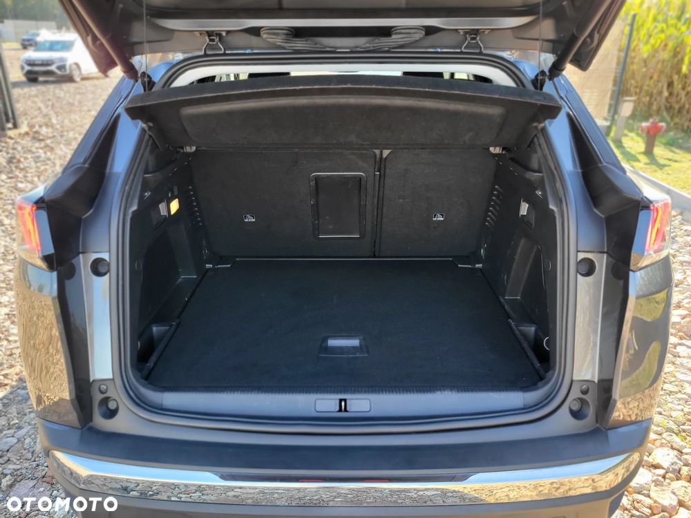 Peugeot 3008 1.2 PureTech Allure S&S EAT8 - 21