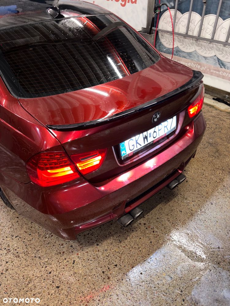 BMW Seria 3 330i - 3