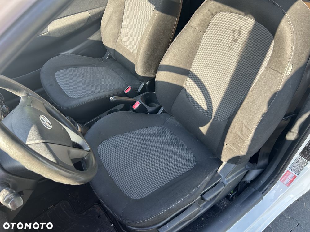 Hyundai i20 - 16