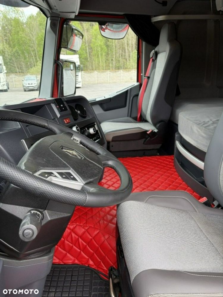 Renault T 440, Silnik 13L Standard - 19