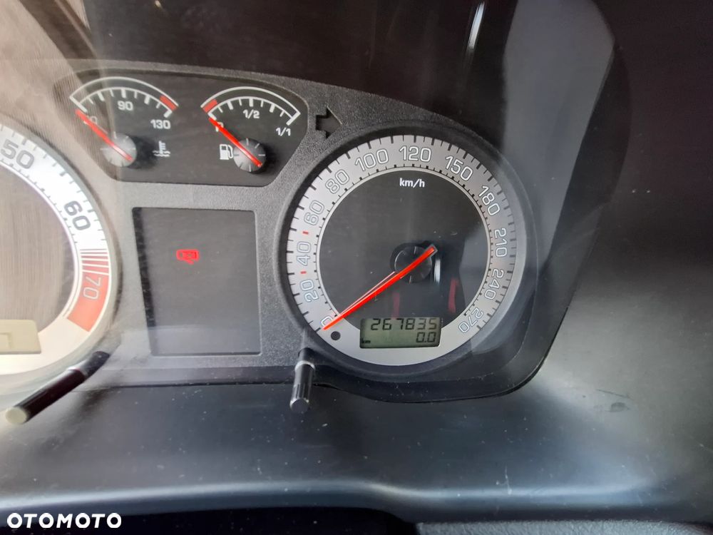 Skoda Octavia 1.8 T RS - 6