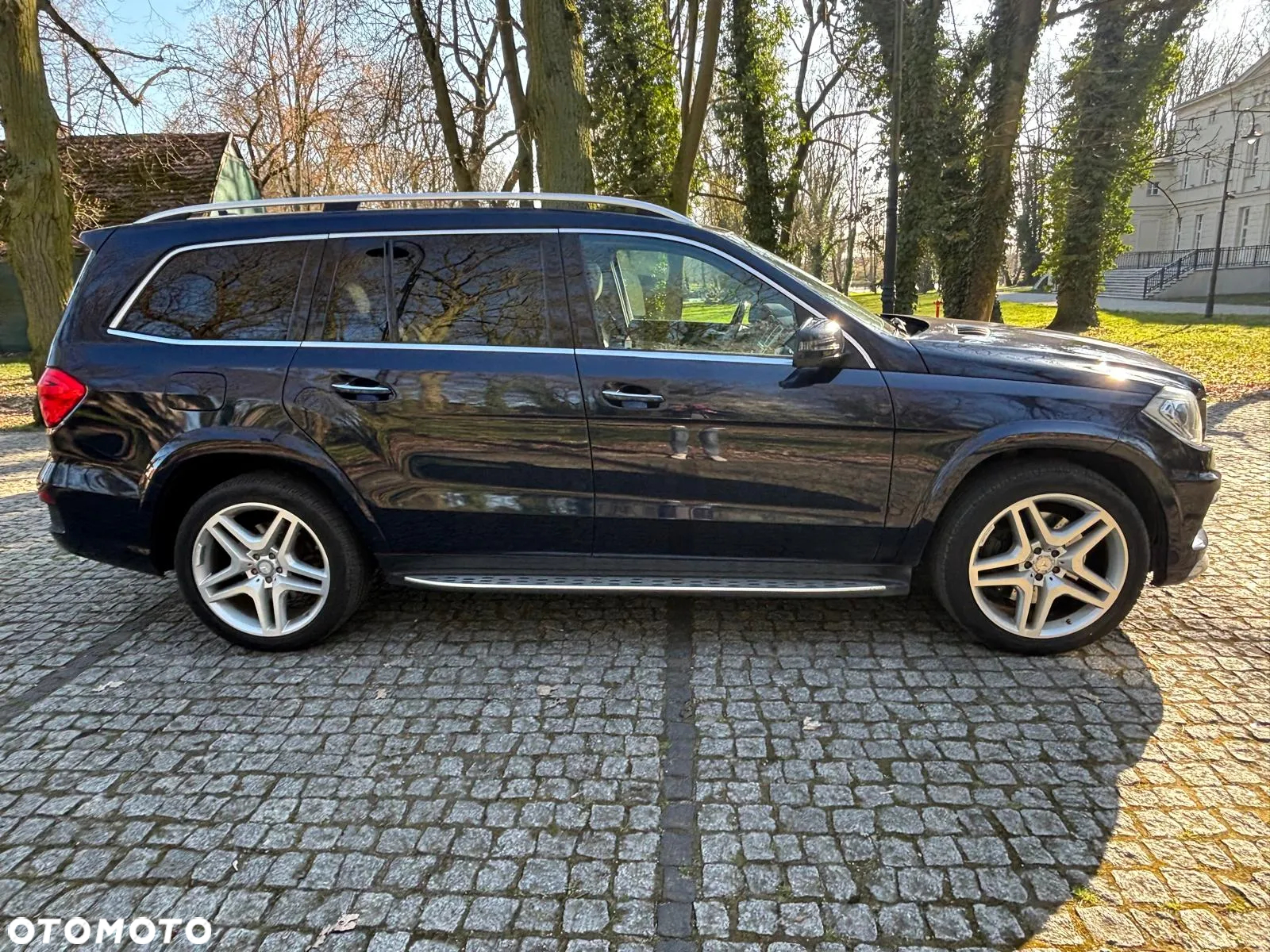 Mercedes-Benz GL 400 4-Matic - 6