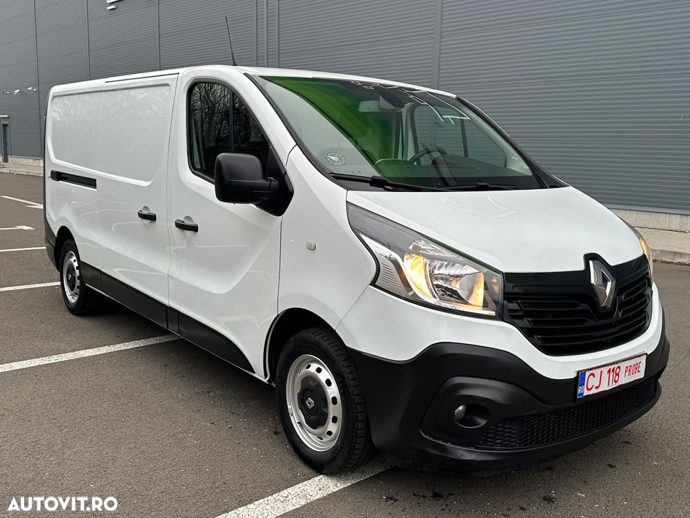 Renault Trafic - 15