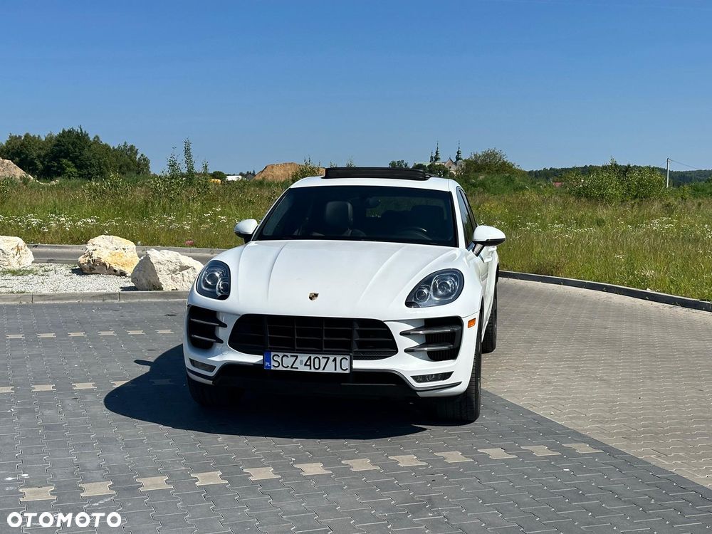 Porsche Macan Turbo PDK - 11
