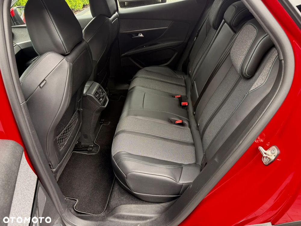 Peugeot 3008 1.6 PureTech Hybrid PHEV Active Pack S&S EAT8 - 22