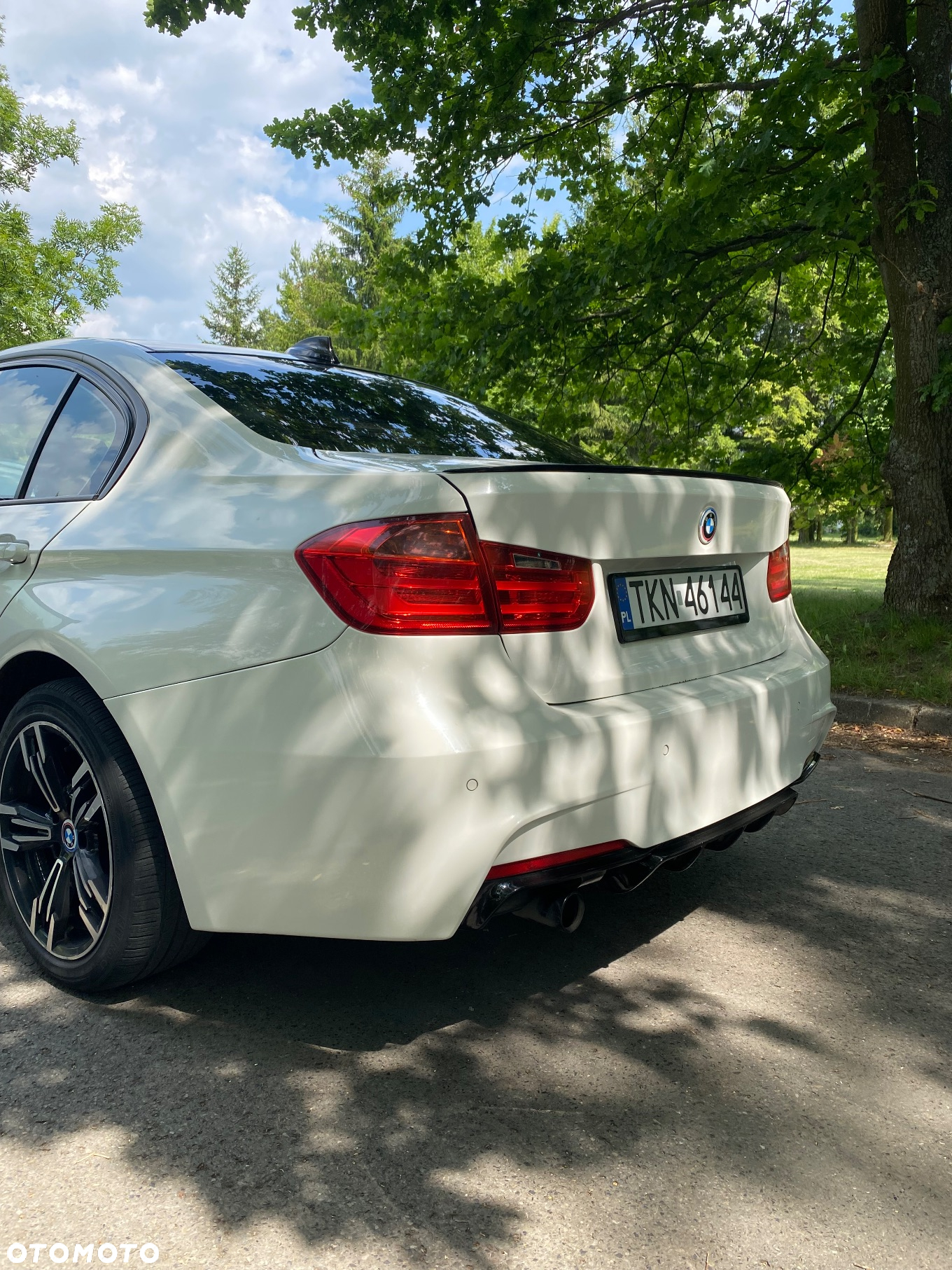 BMW Seria 3 320d Touring Luxury Line - 12