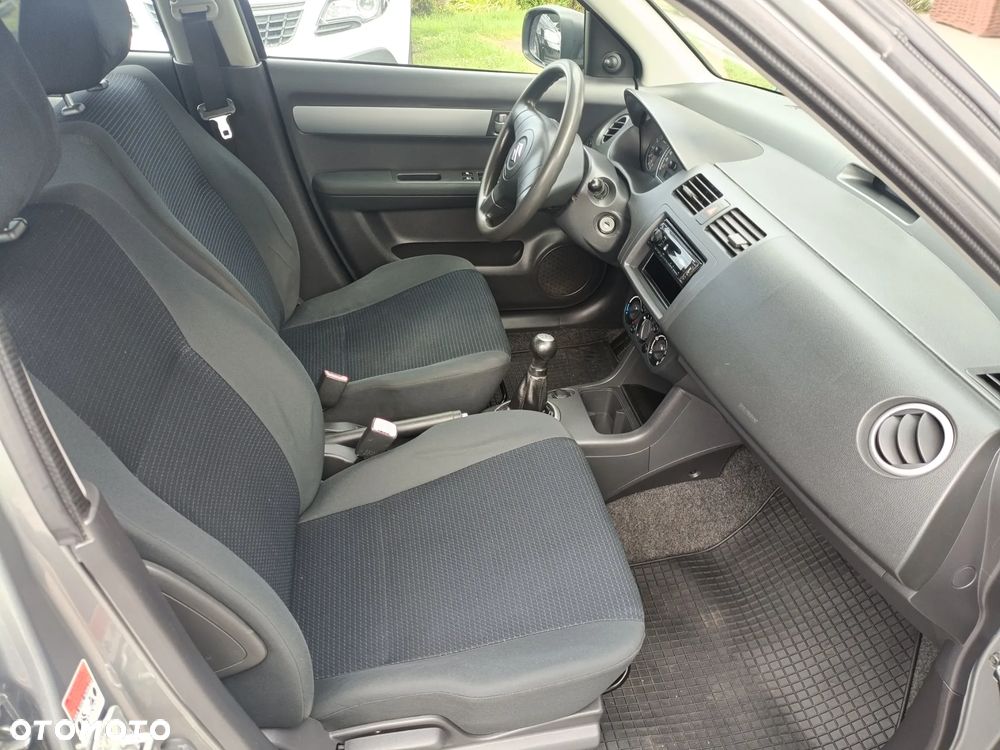 Suzuki Swift 1.3 Comfort - 10