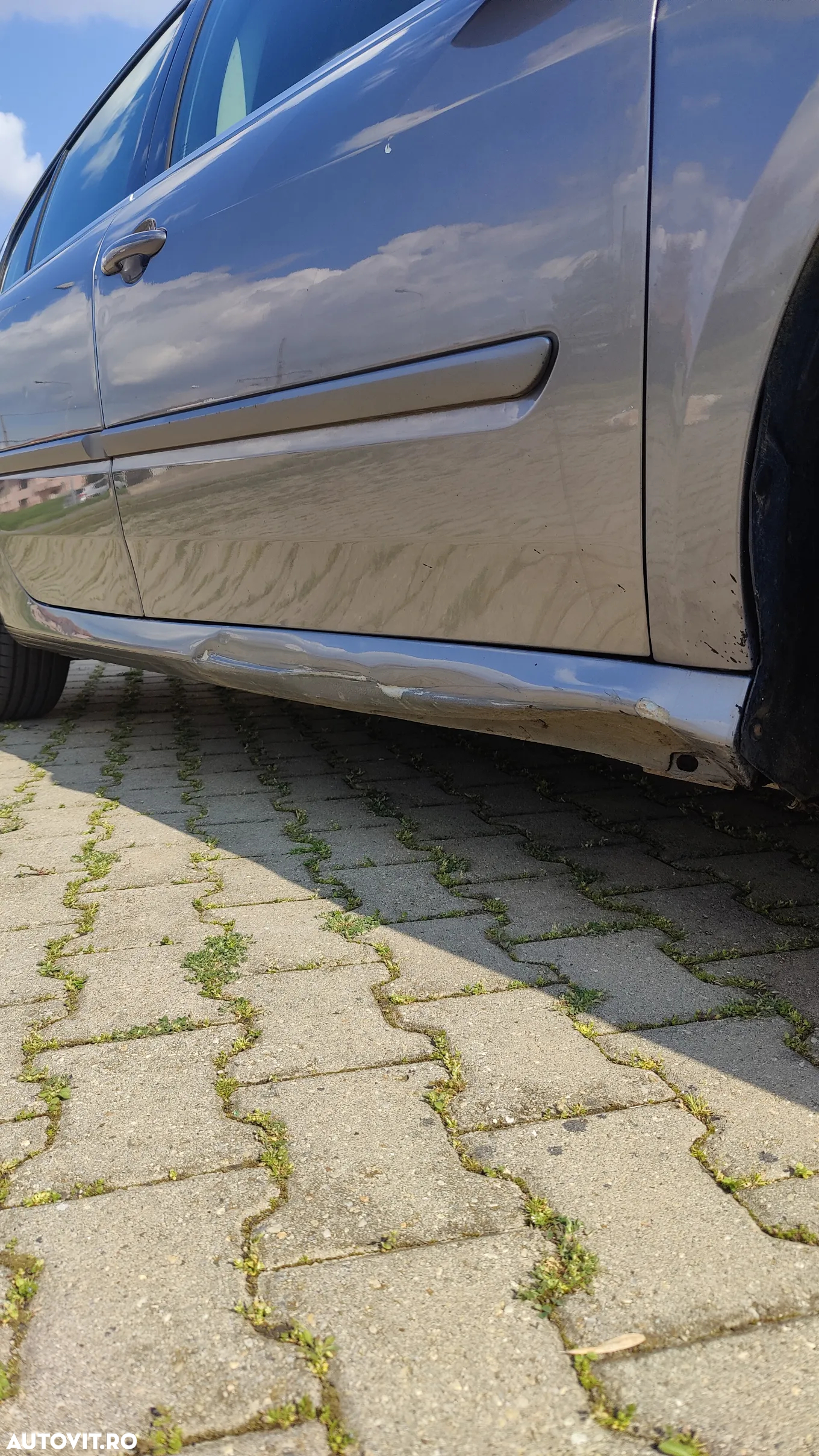 Renault Laguna dCi 110 FAP Dynamique - 16