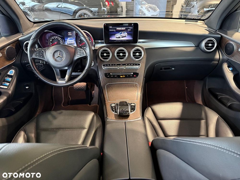 Mercedes-Benz GLC 220 d 4Matic 9G-TRONIC Exclusive - 9