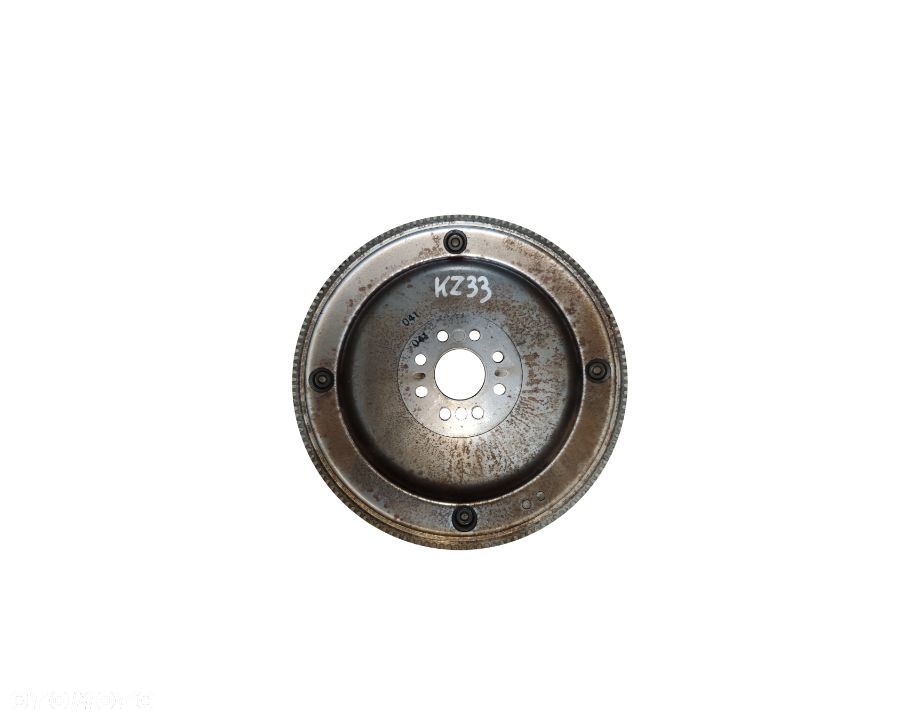 KZ33 KOŁO ZAMACHOWE MERCEDES 2.0 CGI 12740300212 - 1