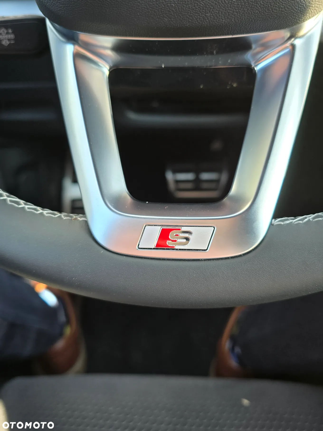 Audi Q8 - 14
