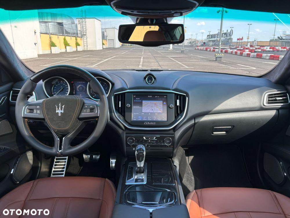 Maserati Ghibli S Q4 - 15