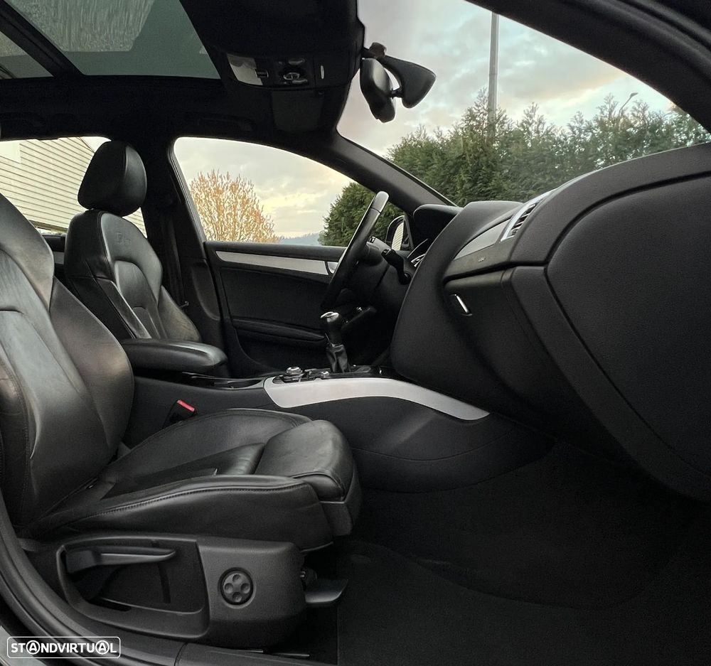 Audi A4 Avant 2.0 TDI S-line - 32