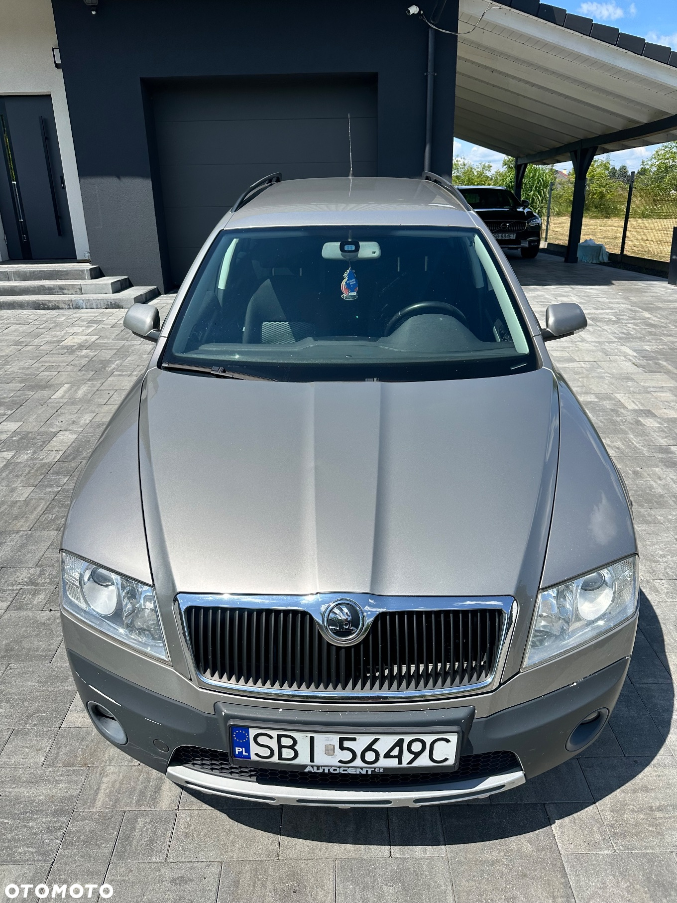 Skoda Octavia Scout 2.0 TDI DPF - 10