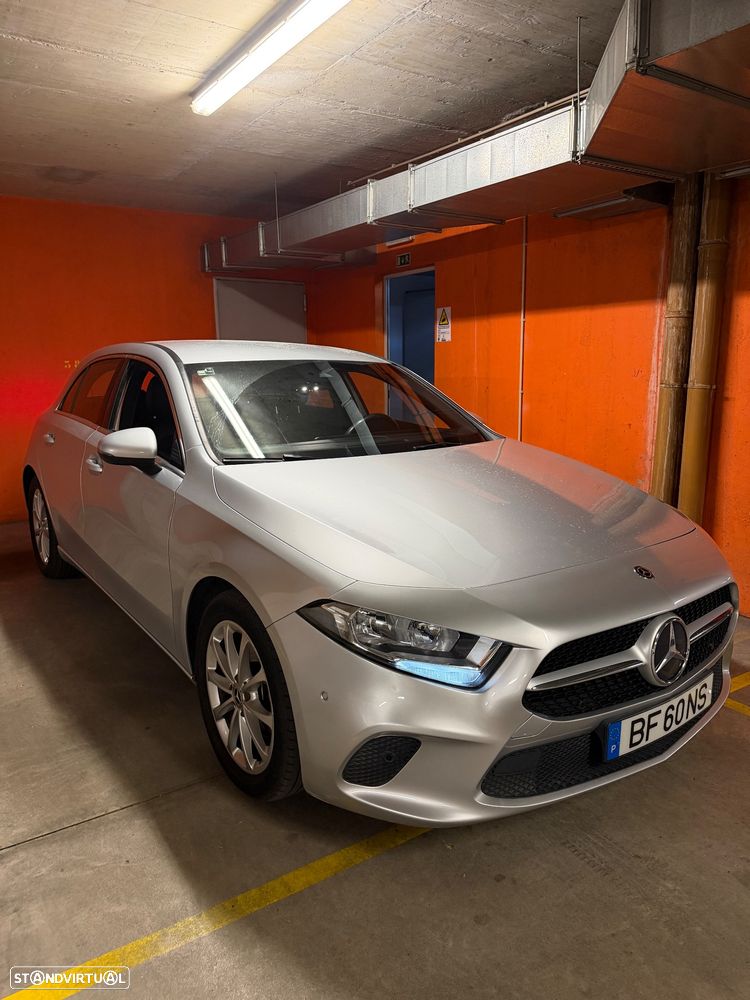 Mercedes-Benz A 180 d 7G-DCT - 2