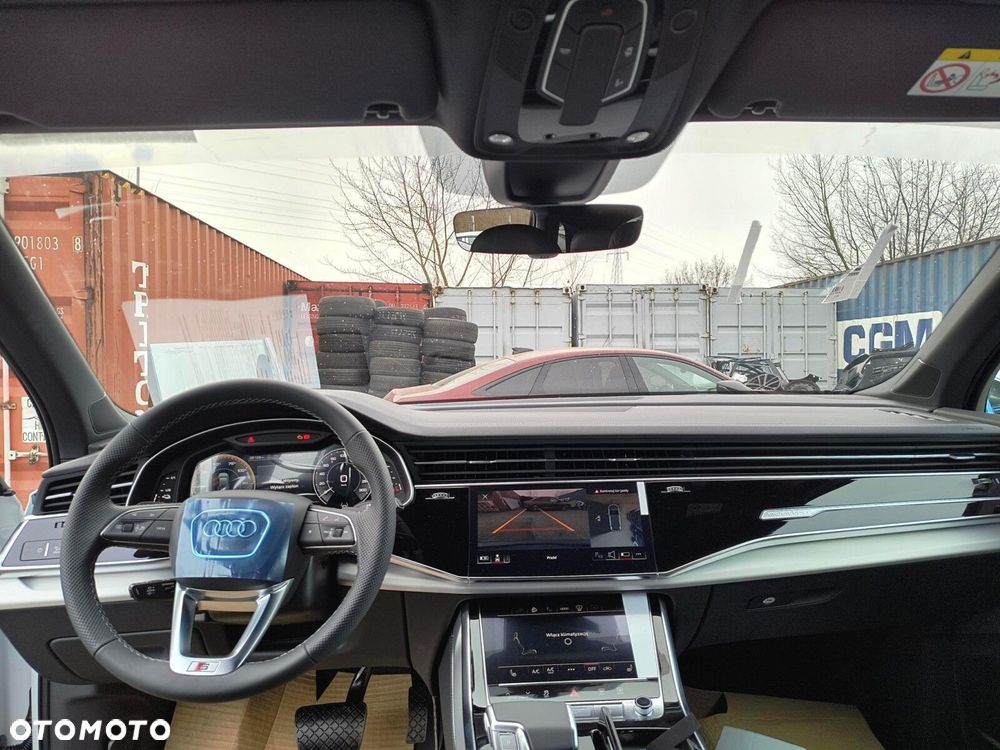 Audi Q7 - 10